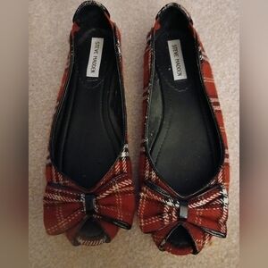 Steve Madden Red and Black Plaid Flats